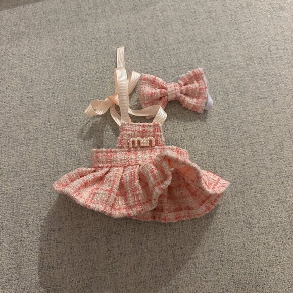 Labubu Pink Dress Clothes / Outfit - Picture 2 of 2